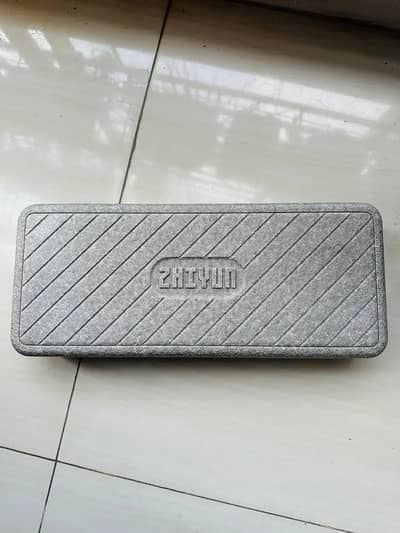 zhiyun smooth 4