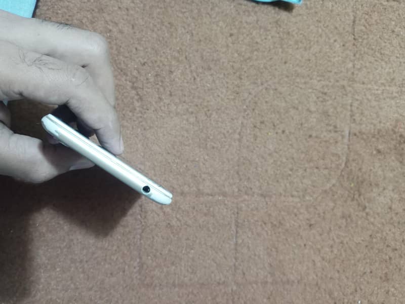 oppo A71. 12