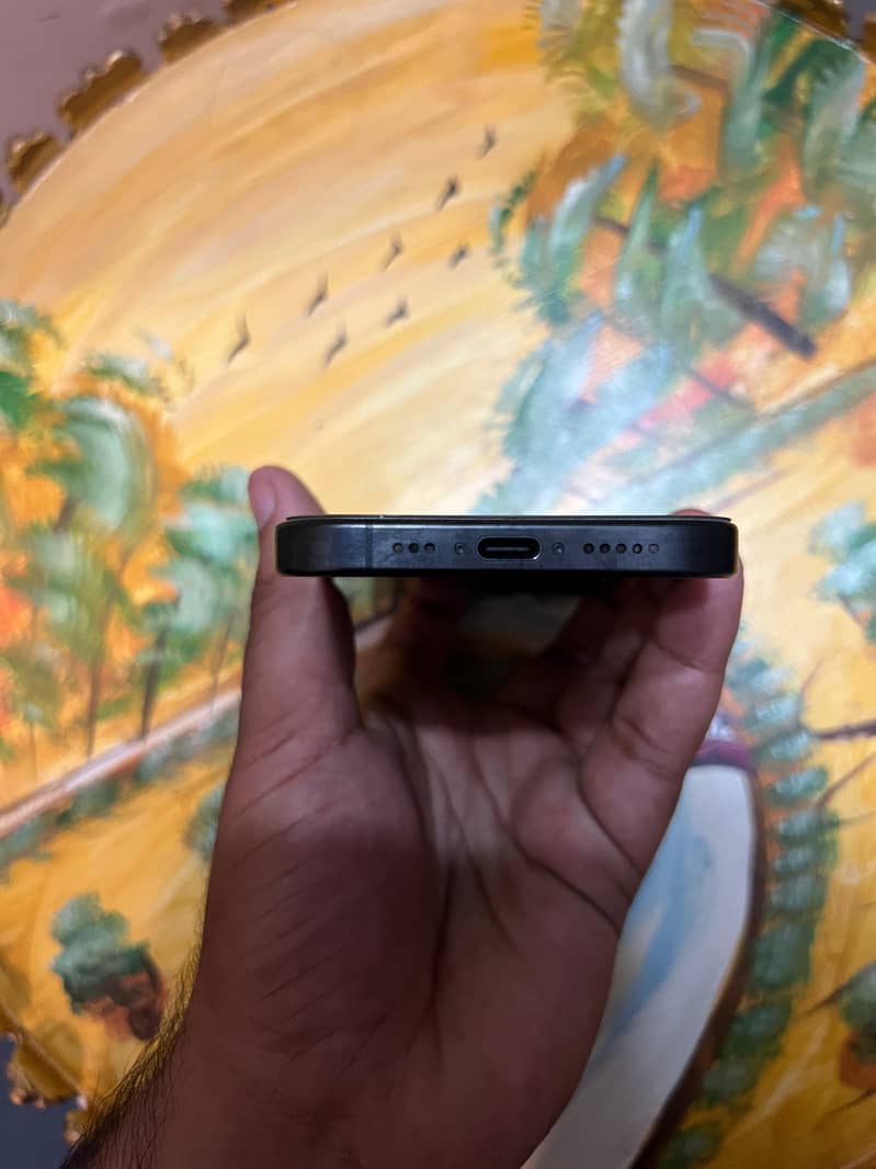 iPhone 15 pro 7