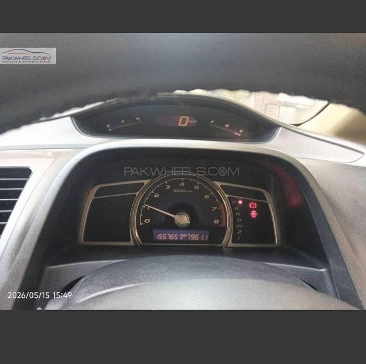 honda civic Vti oriel prosmatec 1.8 i- VTEC   full genuine condition 5