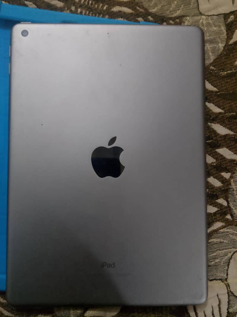 I pad 5th generation 0