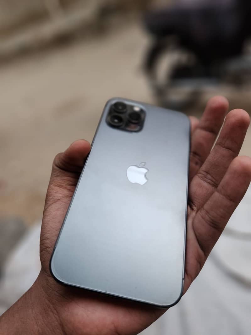 Iphone 12 pro JV 1