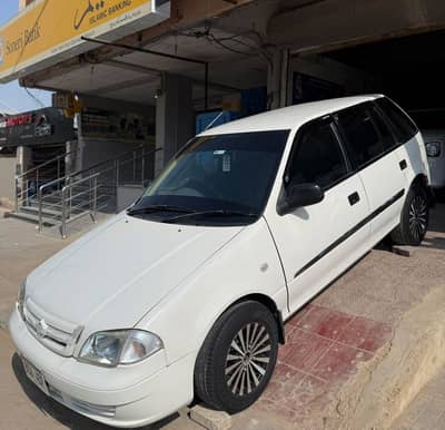 Suzuki cultus 2015
