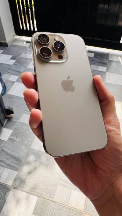 Iphone 16 pro JV non PTA 256 gb natural titanium