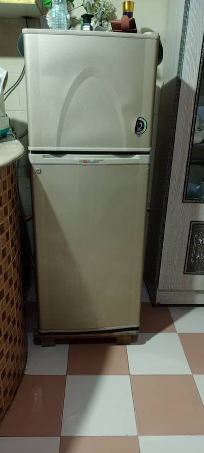 Dawlance Refrigerator for Sale – Good Condition