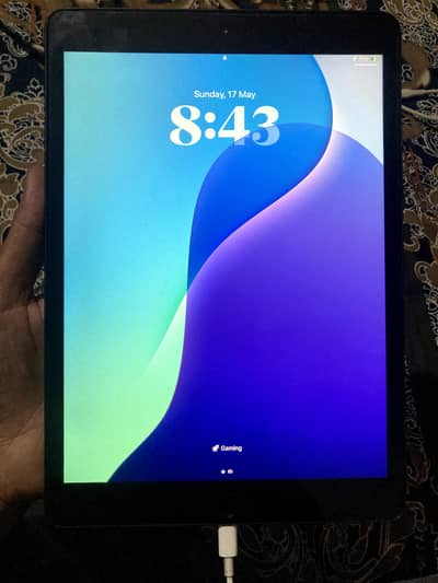 iPad 7th generation {32 gb} for gaming