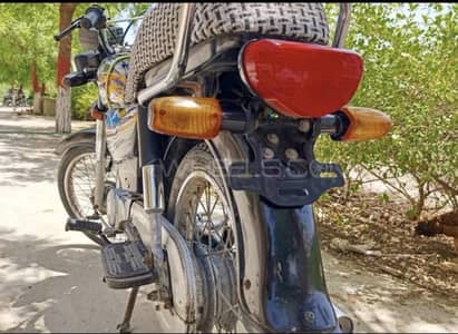 Good condition bike in good price contact 03411234585