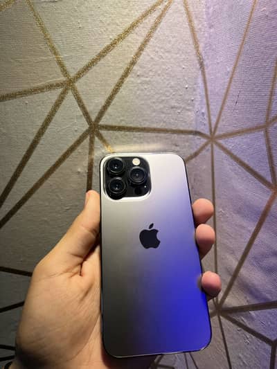 iPhone 13 Pro • JV