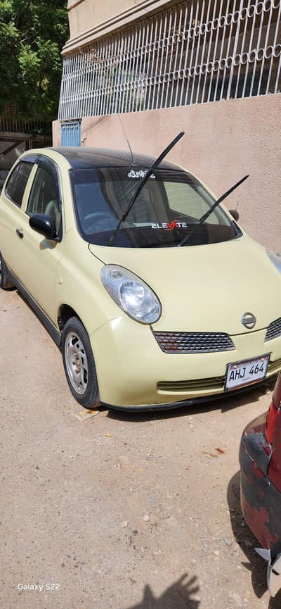 nissan march 2002/5 auto urgent sale. 0321/39/72/72/9