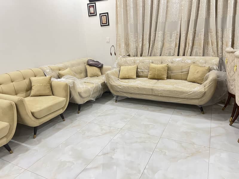 Sofas 7seater 0