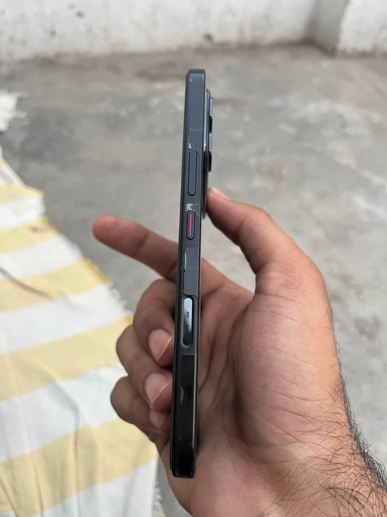 Mobile 3