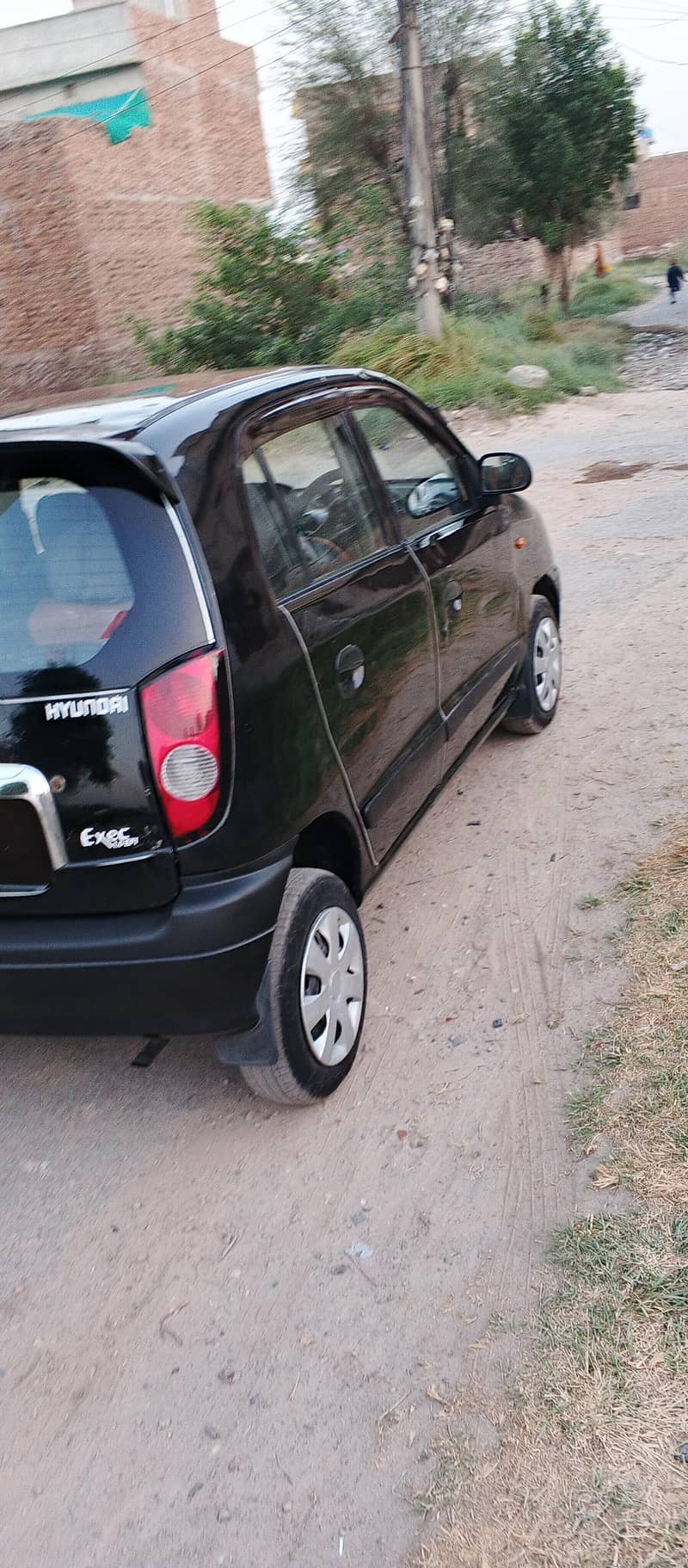 santro 2004exic 9
