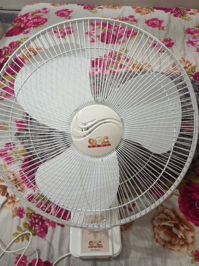 Gfc bracket fan 10/10 conditions