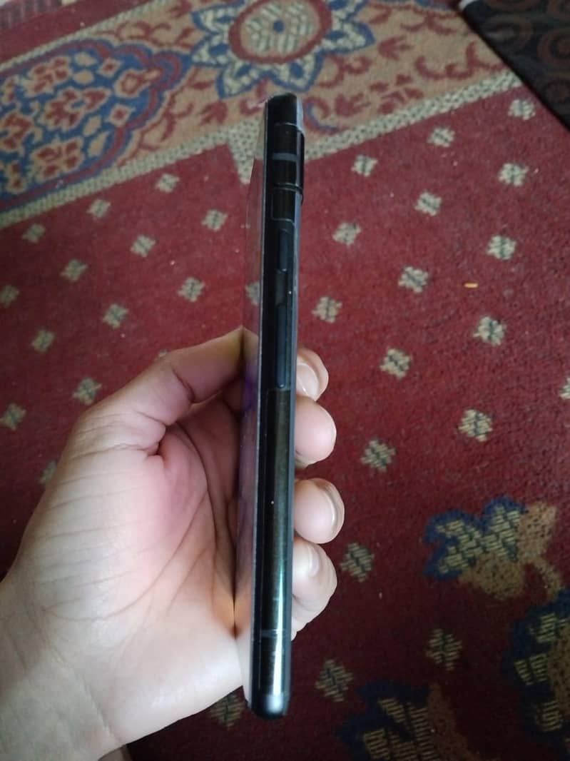 Google pixel 6A 4