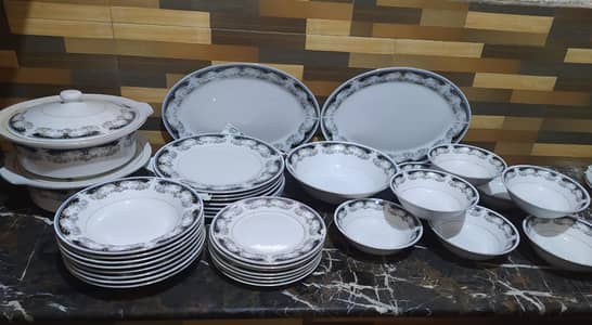 dinner set 7 person half not included tea set