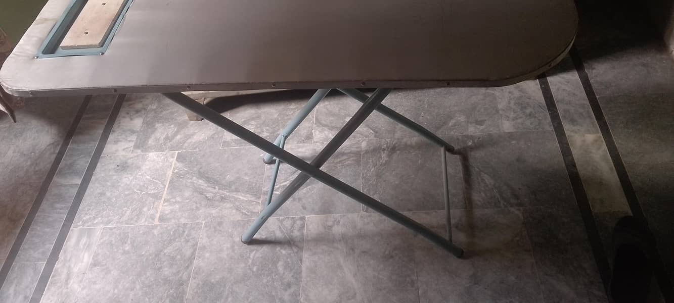iron Table 1