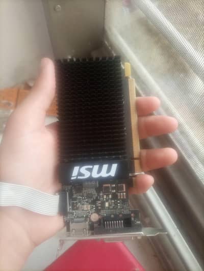 2gb graphics card gaming kalea bana ha