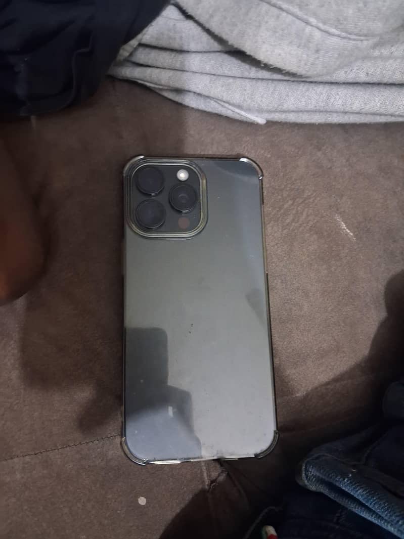 Iphone 15 pro max 5