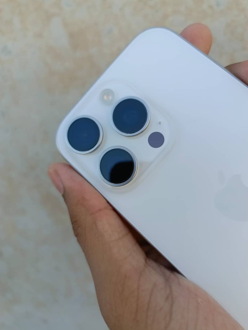 Iphone 16 pro 10/10 7