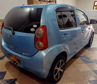 Toyota Passo 2011/13 Genuin color  karachi Reg