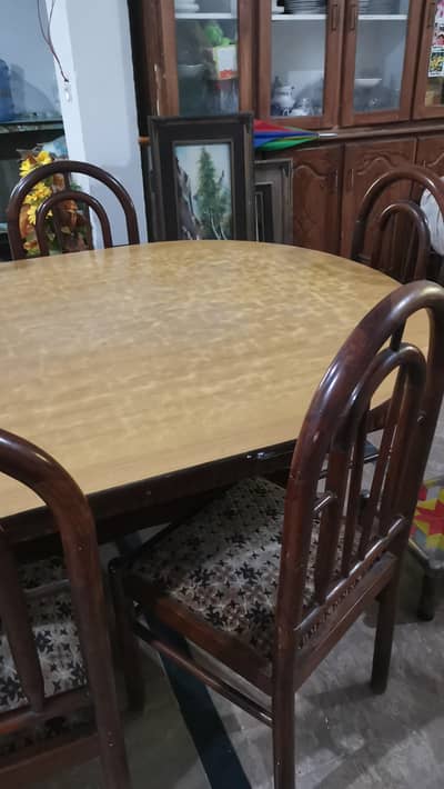 Dinning table and chairs 8 for sale