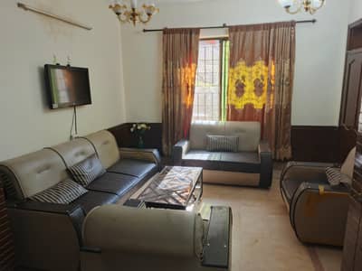 Chaklala Scheme 3 Rawalpindi Top Location 6 Bed " HOUSE FOR SALE "