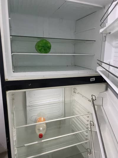 Dowlance large fridge