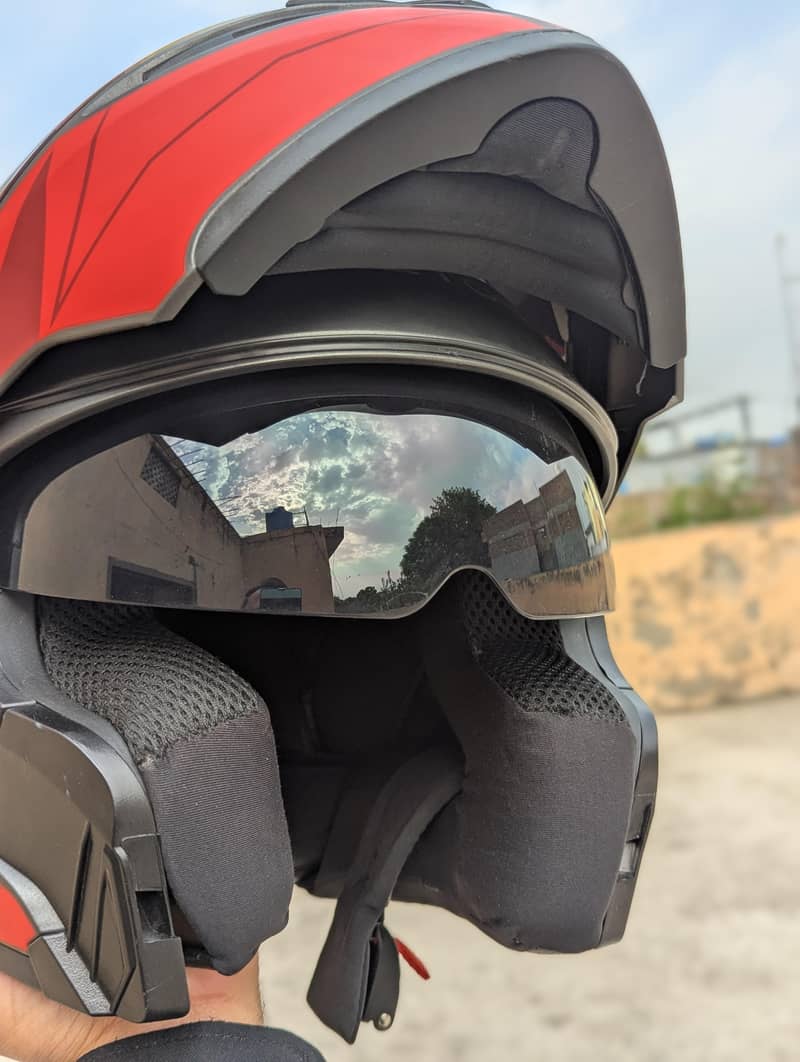 Helmet  vector DOT 9