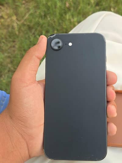 IPHONE 16E