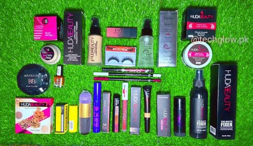 19-in-1 Makeup Set for Women with Brushes & Fixer free dlevery 25 may