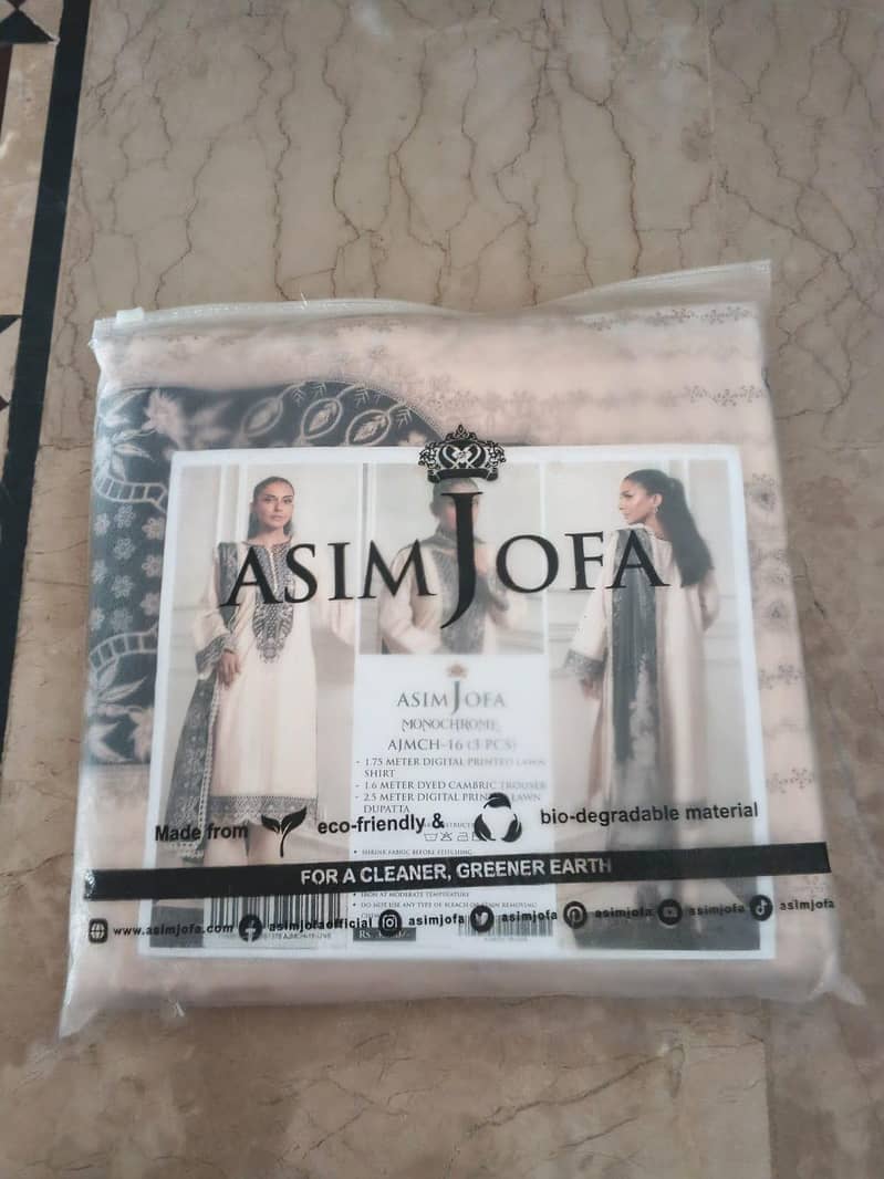 Branded clothes 19