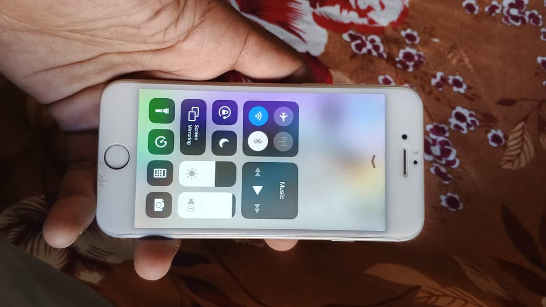 Apple iPhone 6 2