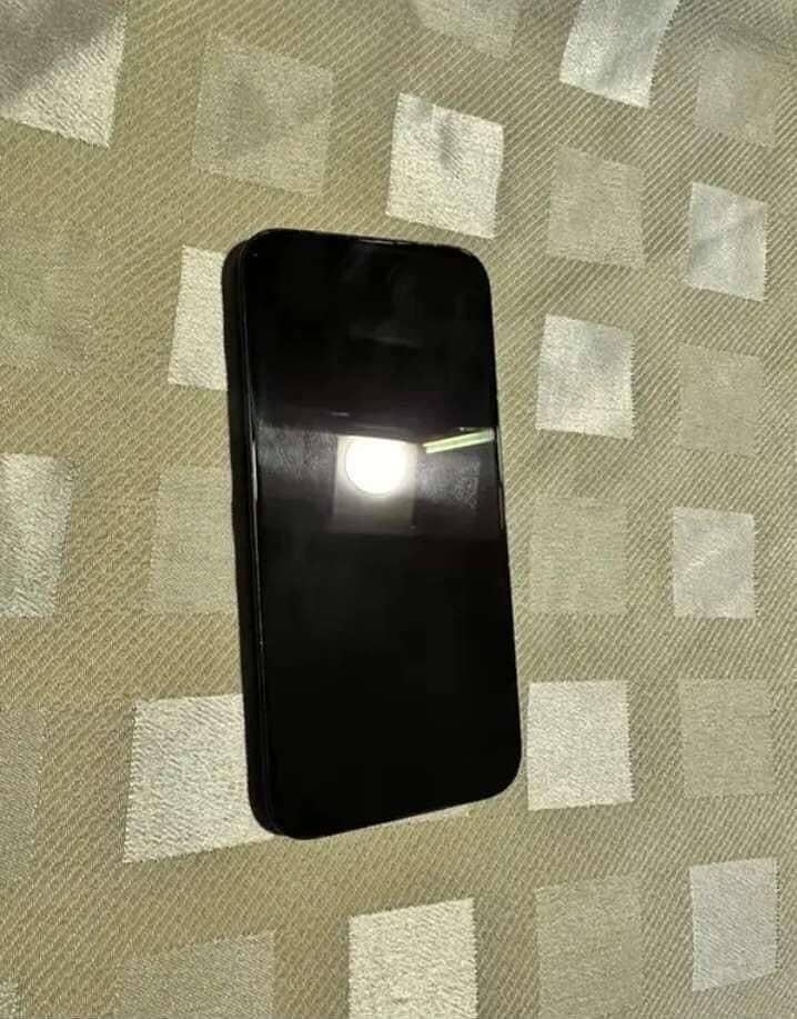 iphone 15 plus 2