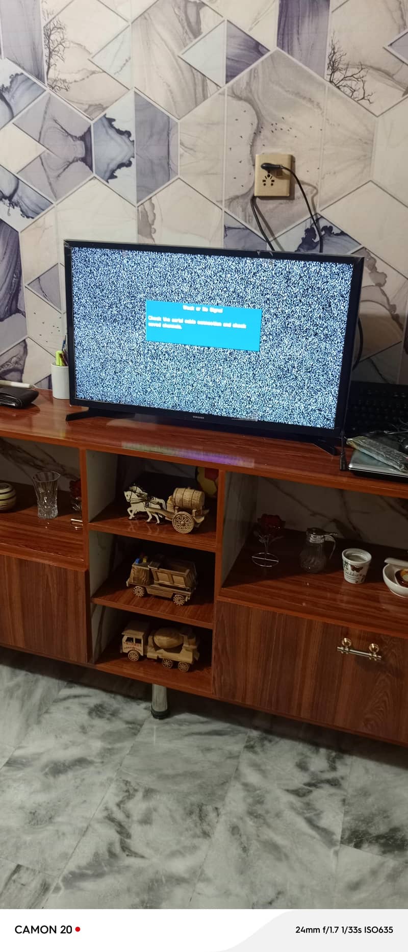 LCD TV 1
