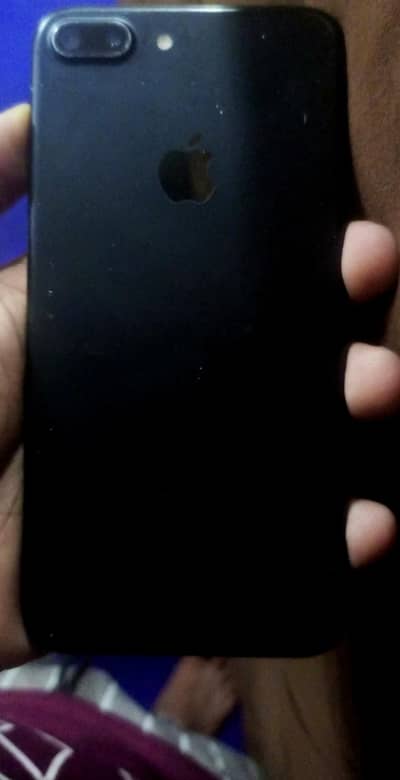 I phone 7 plus condition 10 by 9 pta approved battery original hai