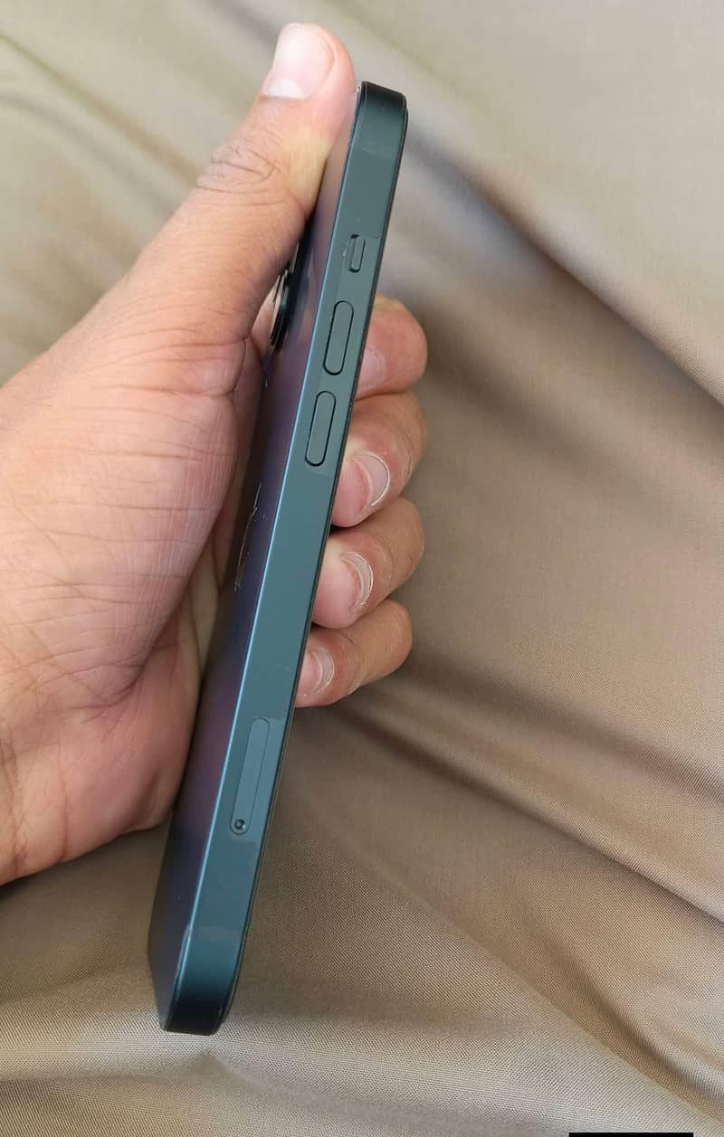 Iphone 13 2