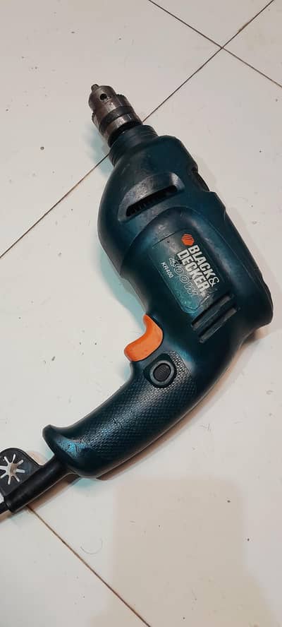 Black Decker drill 400 w