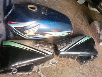 honda125 2010 model original tank or tapy 03158776941