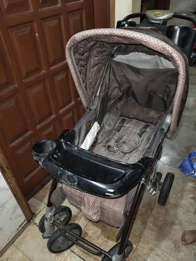 Baby pram/stroller