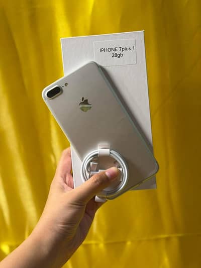 iphone 7 plus 128 GB  no open no repair PTA approved all ok