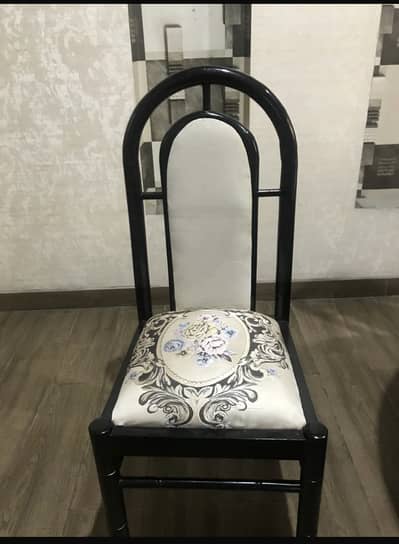Dining table set