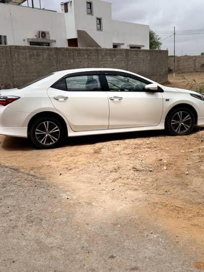 Toyota Corolla Altis X Special Edition 1.6 2022 | 19000KM | White