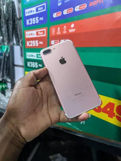 iphone 7 plus 128 GB  no open no repair PTA approved all ok