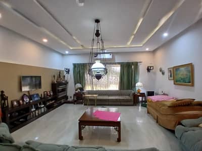UNITY ESTATES OFFERS FULL MODERN 20 MARLA ELEGANT AND FULLY MAINTAINED SUPER HOT LOCATED BUNGALOW IS AVAILABLE IN THE BEST BLOCK OF DHA LAHORE.