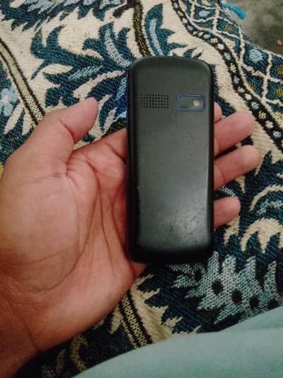 QMobile porana model  hai LCD change hoga