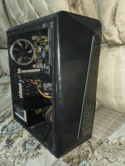 Gaming Pc Core i7-3 Gen 8Gb graphic card