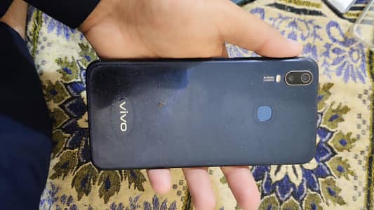 vivo y11 3/32 gaming ka Lia teek ha
