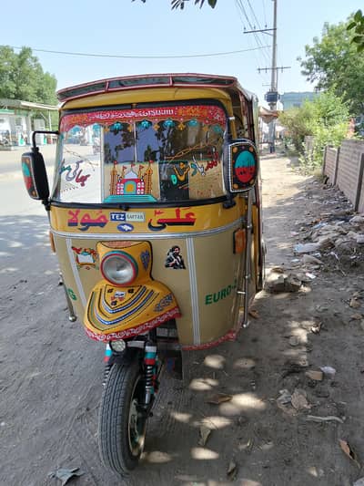 Teez raftar Auto Rikshaw