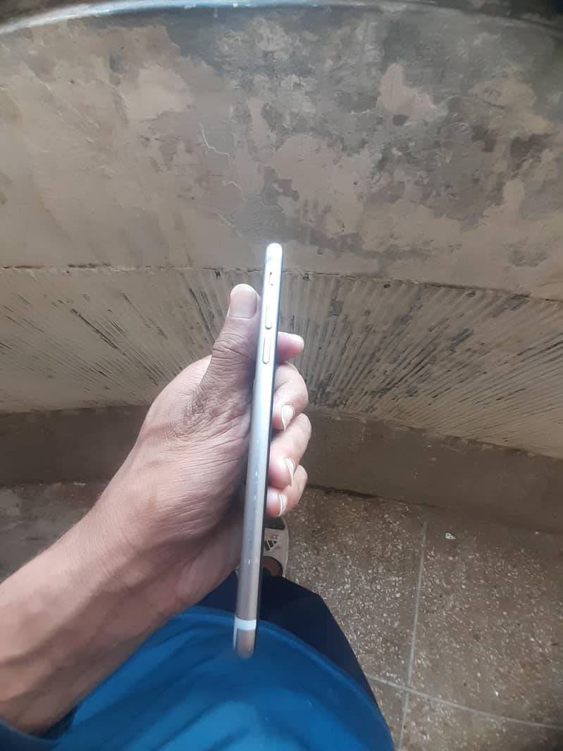 Apple iPhone 6 7