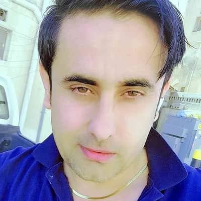 Naeem 